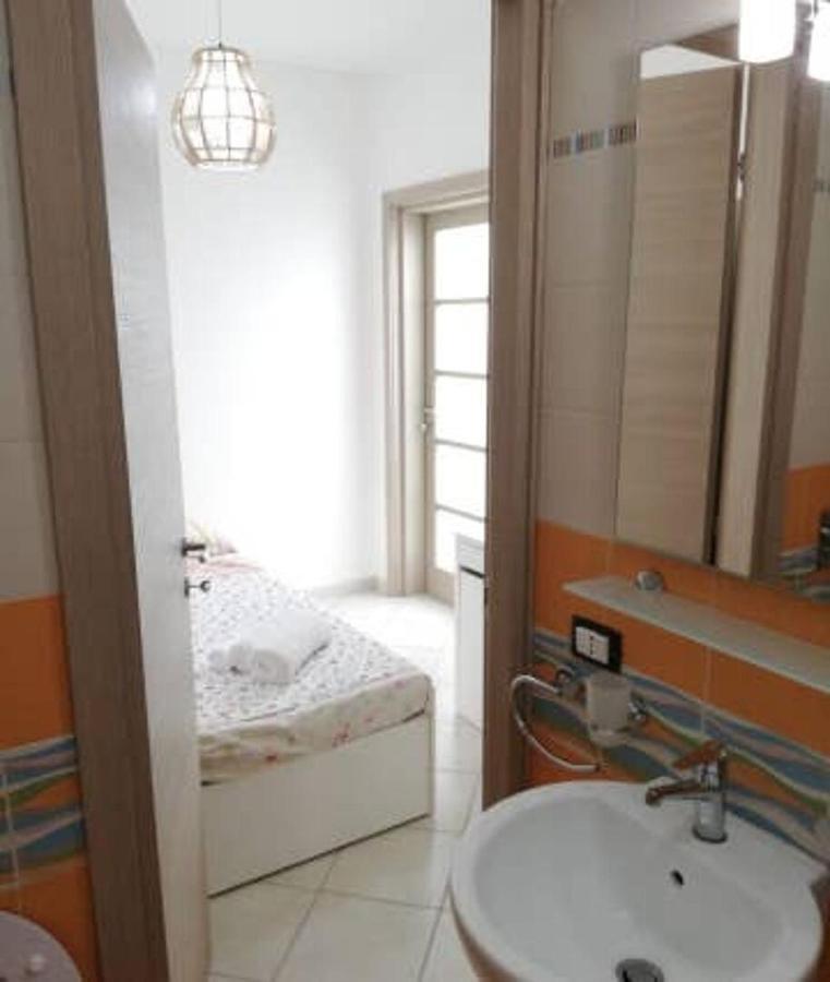 ポッツァッロCasa A 100Mt Mareアパートメント エクステリア 写真